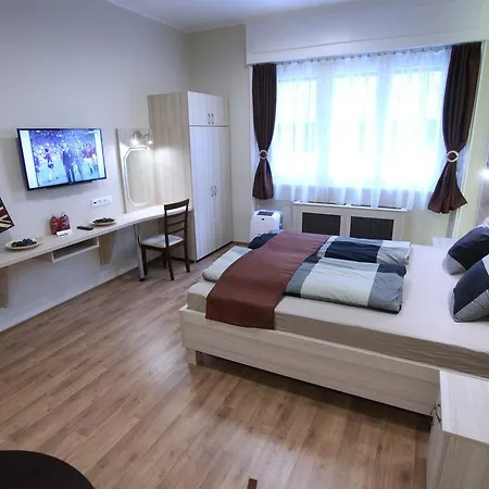 Apartment D.five Premium Studio In The Center *